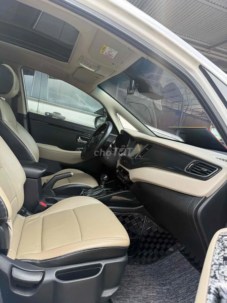 Kia Rondo 2016 photo 2