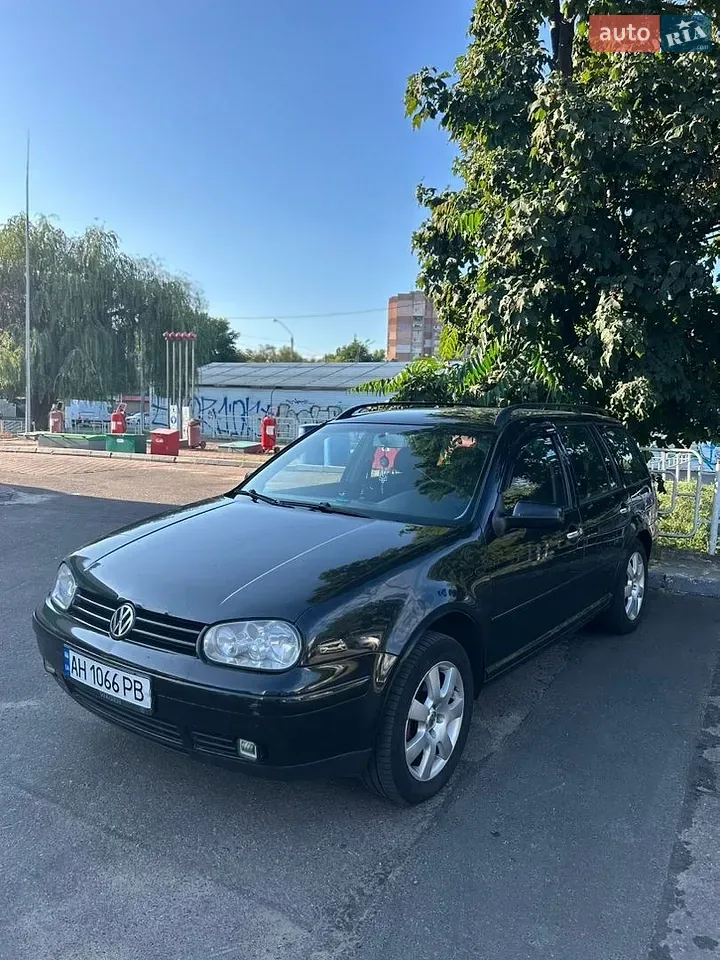 Volkswagen Golf 2003 photo 3