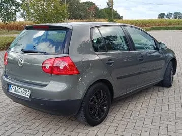 Volkswagen Golf 2005 photo 3