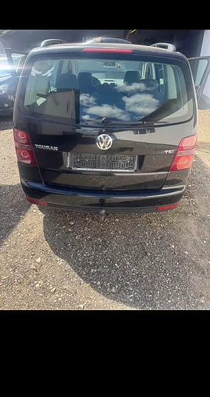 Volkswagen Touran 2008 photo 3