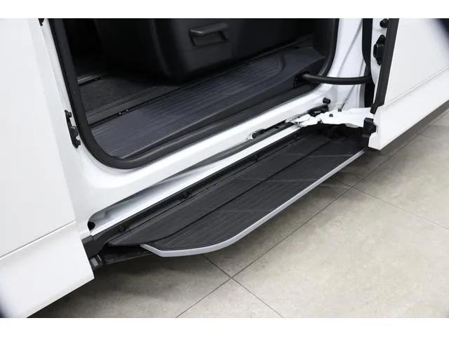Toyota Corolla Hybrid Sz 2026 photo 5
