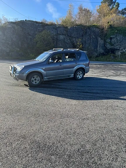 KG Mobility Rexton 2006 photo 2