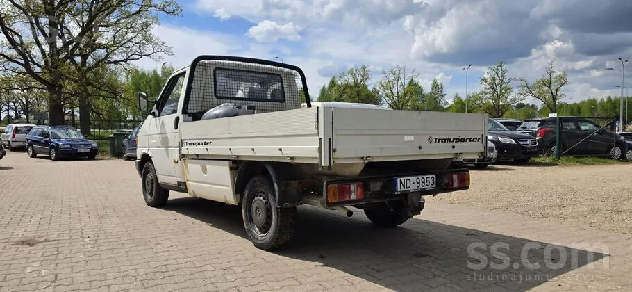 Volkswagen Transporter 1994 photo 3