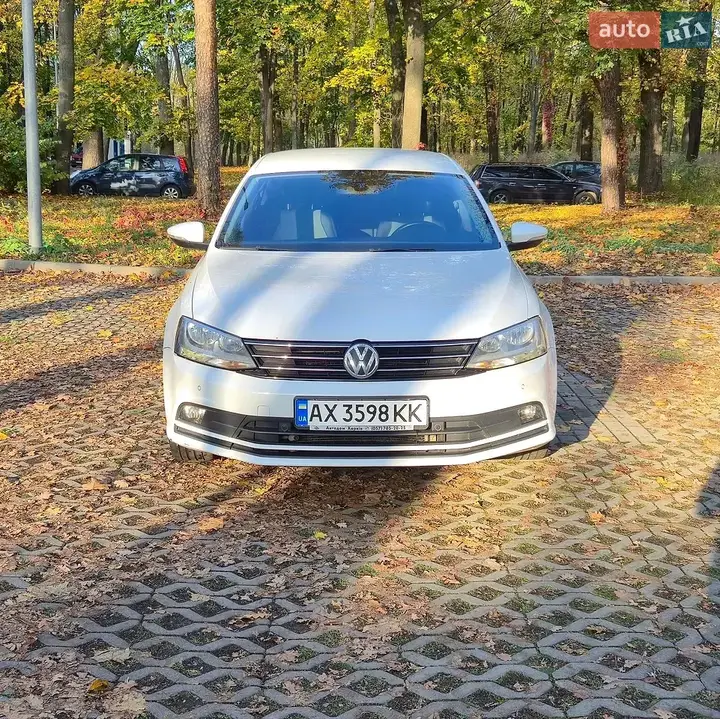 Volkswagen Jetta 2016 photo 3