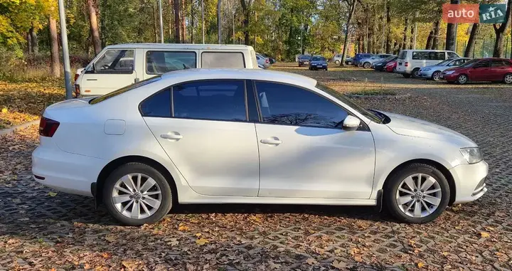 Volkswagen Jetta 2016 photo 4