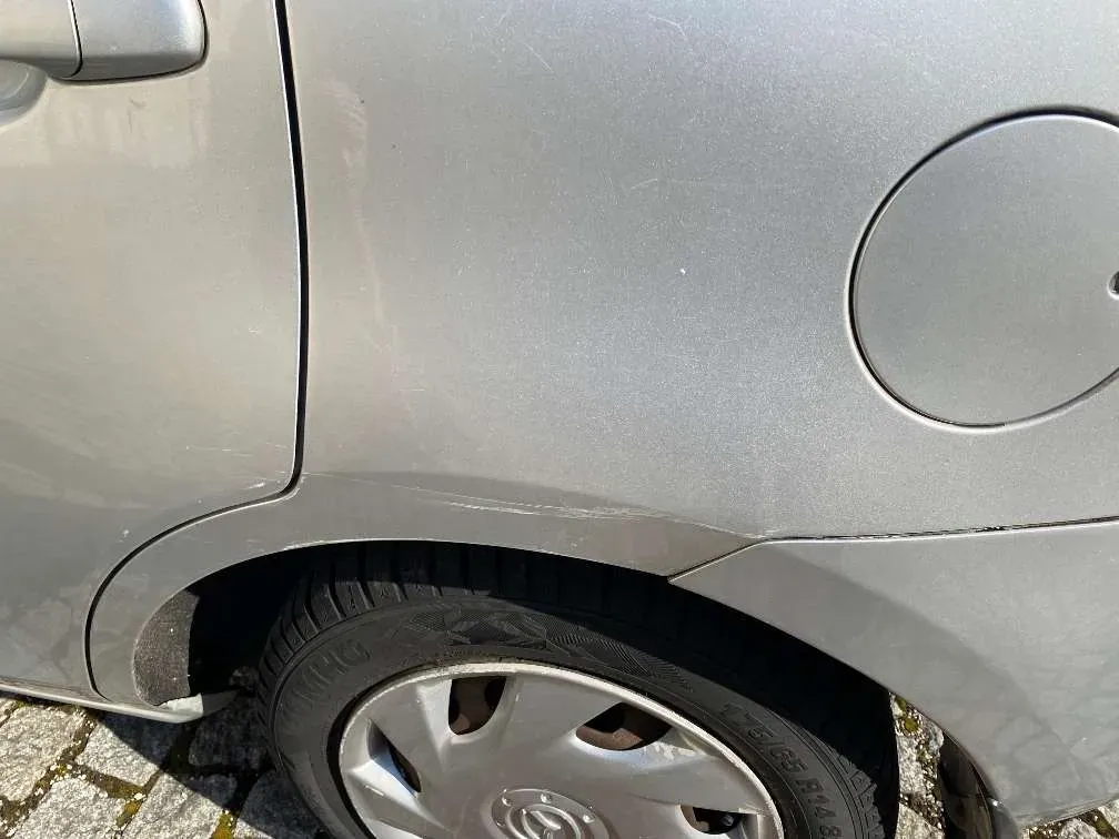 Mazda Mazda2 2006 photo 2