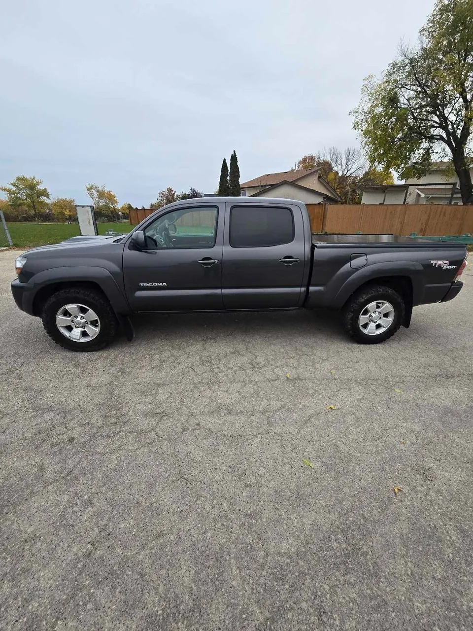 Toyota Tacoma 2010 photo 4