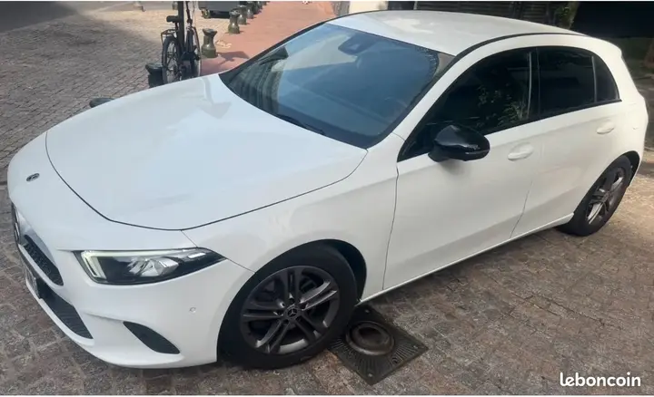 Mercedes-Benz A-Class 2019 photo 3