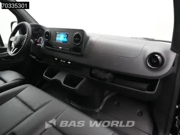 Mercedes-Benz Sprinter 2023 photo 3
