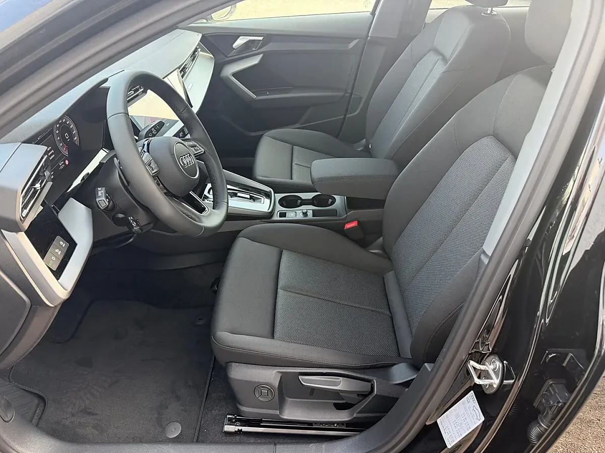 Audi A3 Sportback 2026 photo 3
