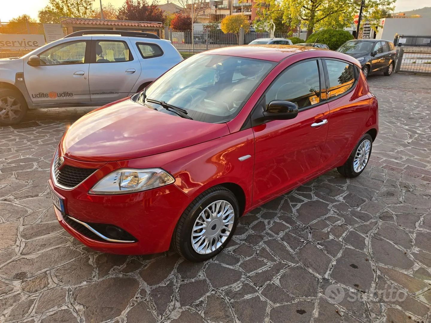 Lancia Ypsilon