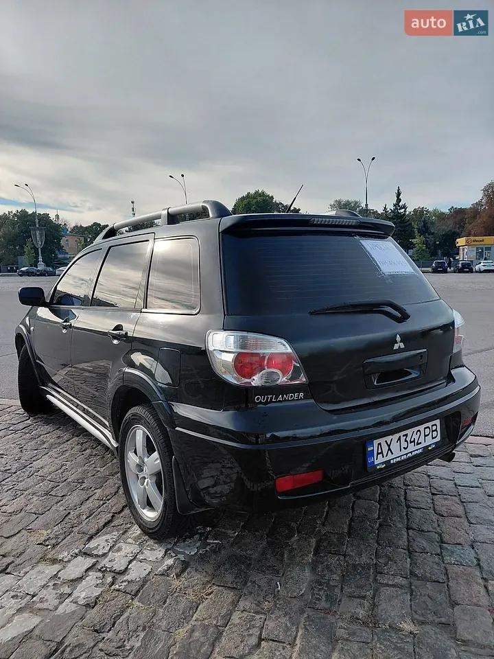 Mitsubishi Outlander 2009 photo 5