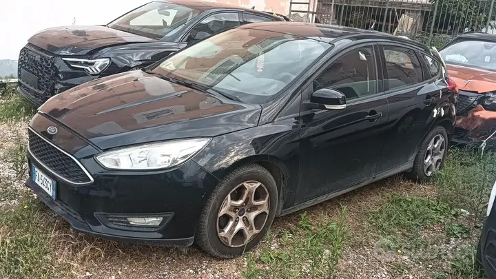 Ford Focus 2015 photo 2