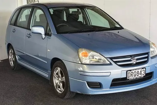 Suzuki Liana