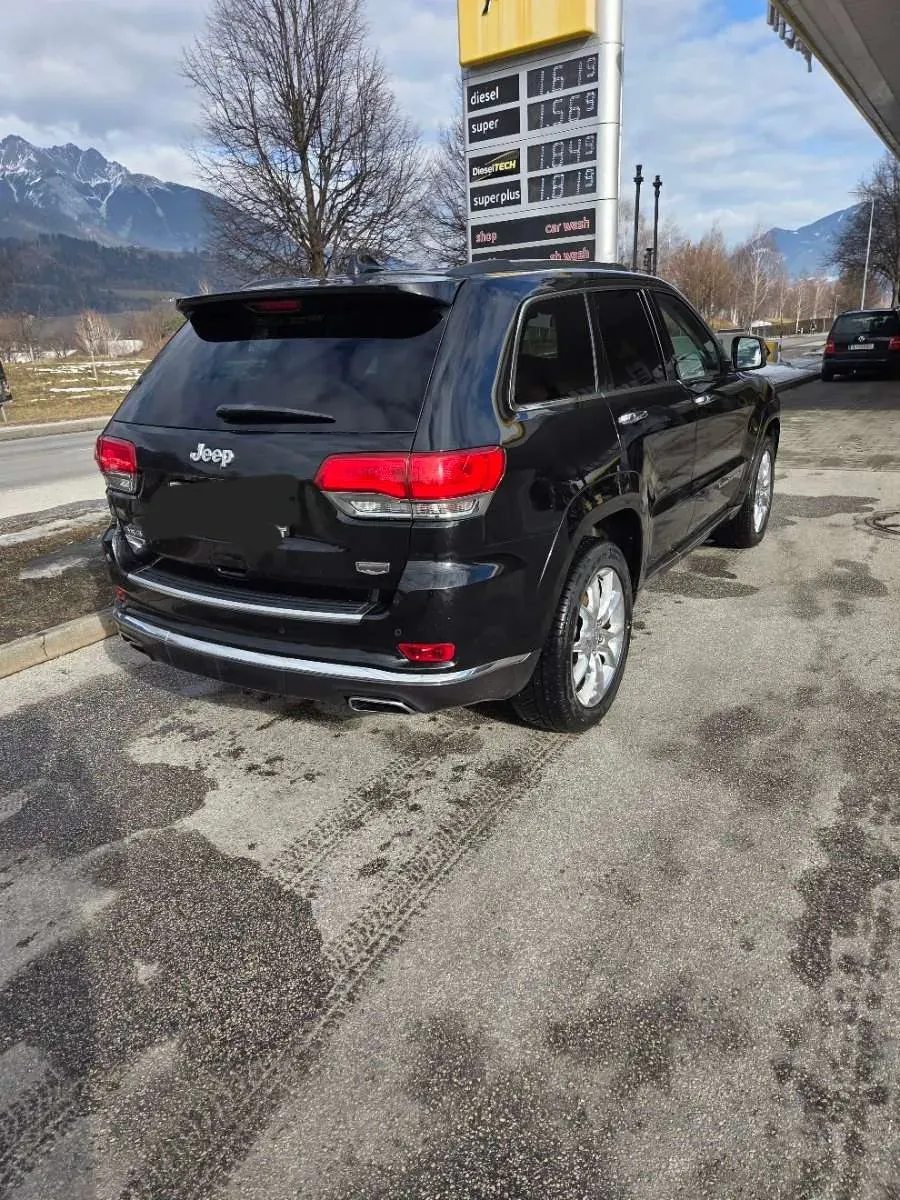 Jeep Grand Cherokee 2017 photo 3