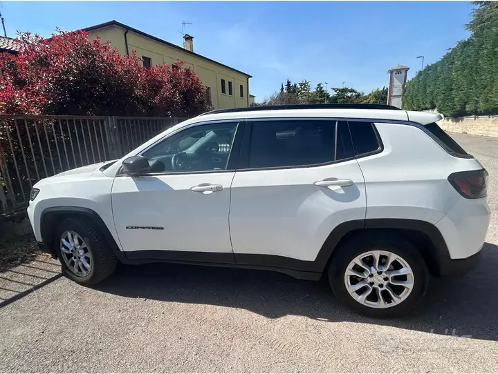 Jeep Compass 2023 photo 2