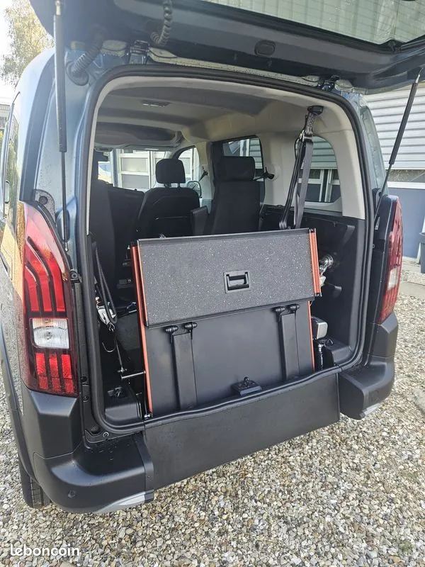 Peugeot Rifter 2026 photo 3