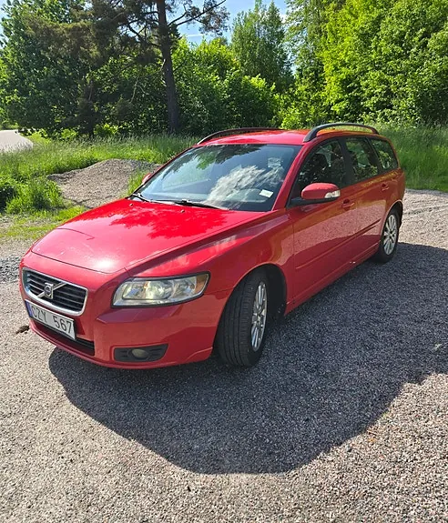 Volvo V50 2010 photo 2