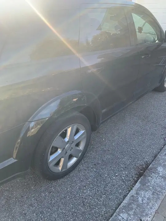 Dodge Journey 2011 photo 5