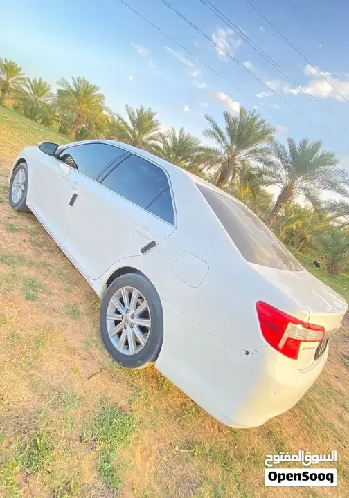 Toyota Camry 2014 photo 2