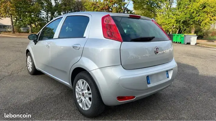 Fiat Punto 2018 photo 2