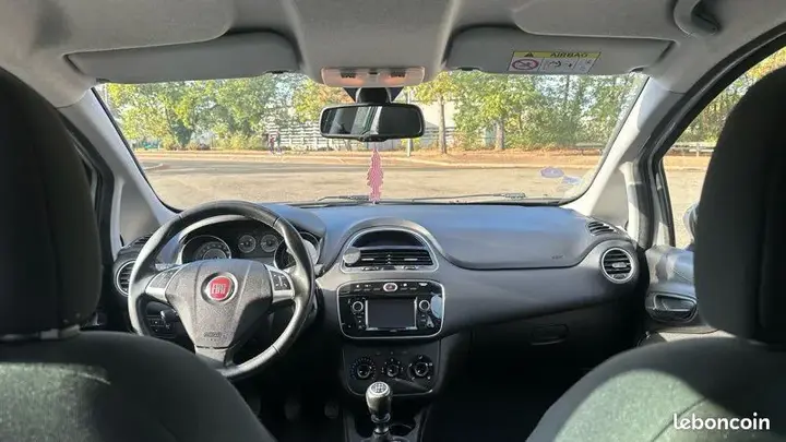 Fiat Punto 2018 photo 3