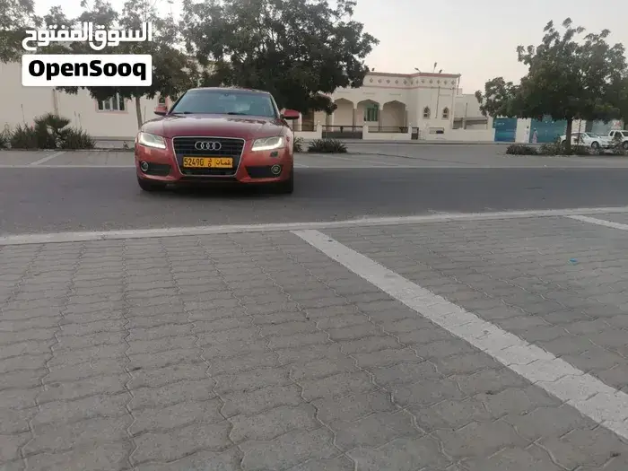 Audi A5 2012 photo 2