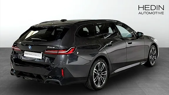 BMW 530E 2026 photo 2