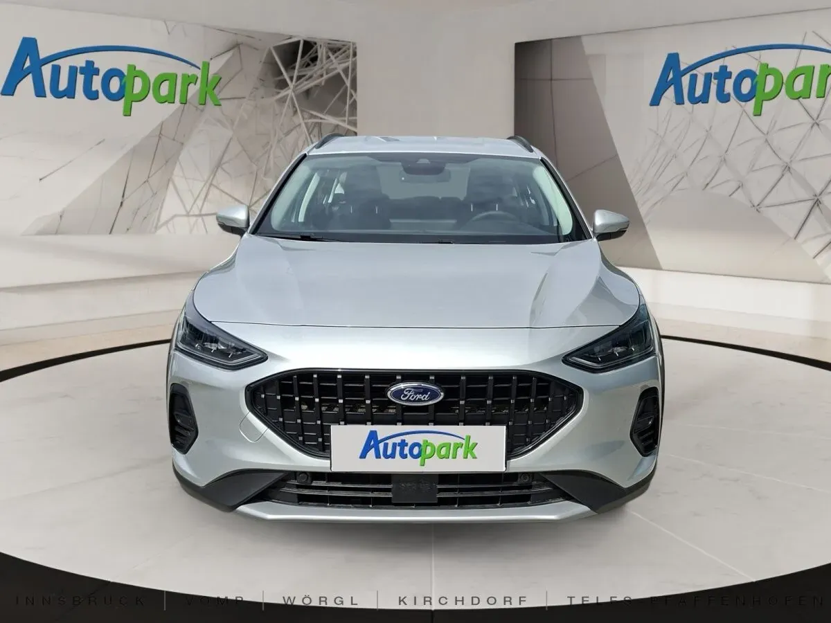 Ford Focus Active 2026 photo 2