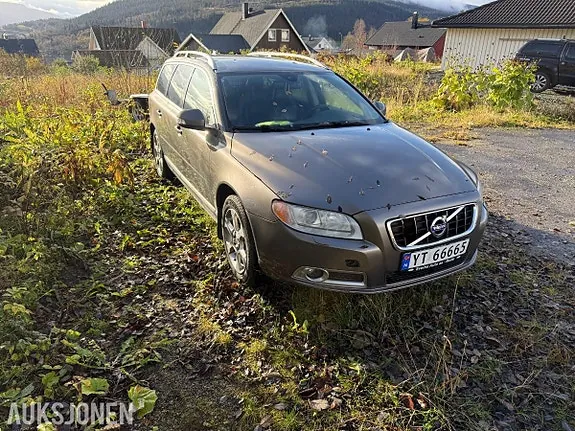Volvo V70 2009 photo 2