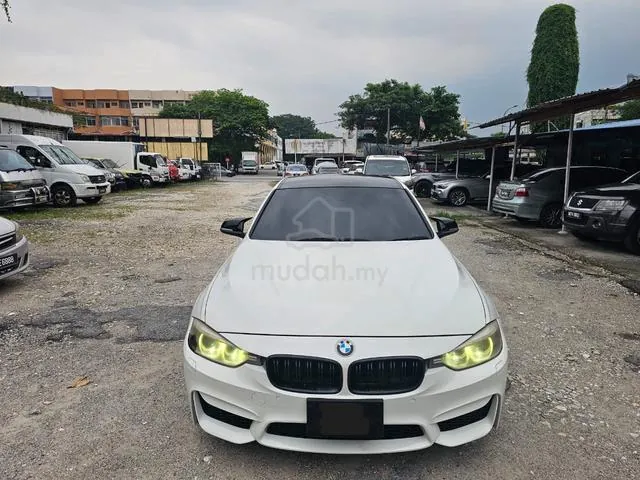 BMW 328I