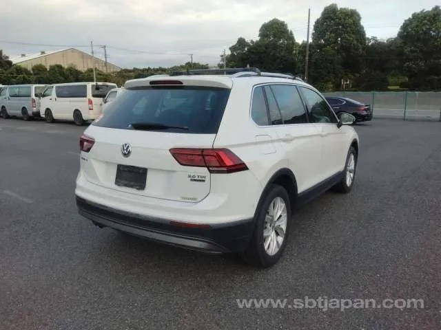 Volkswagen Tiguan 2019 photo 4