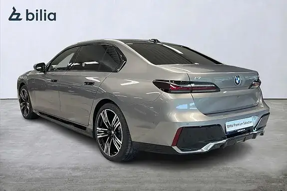 BMW I7 2026 photo 2
