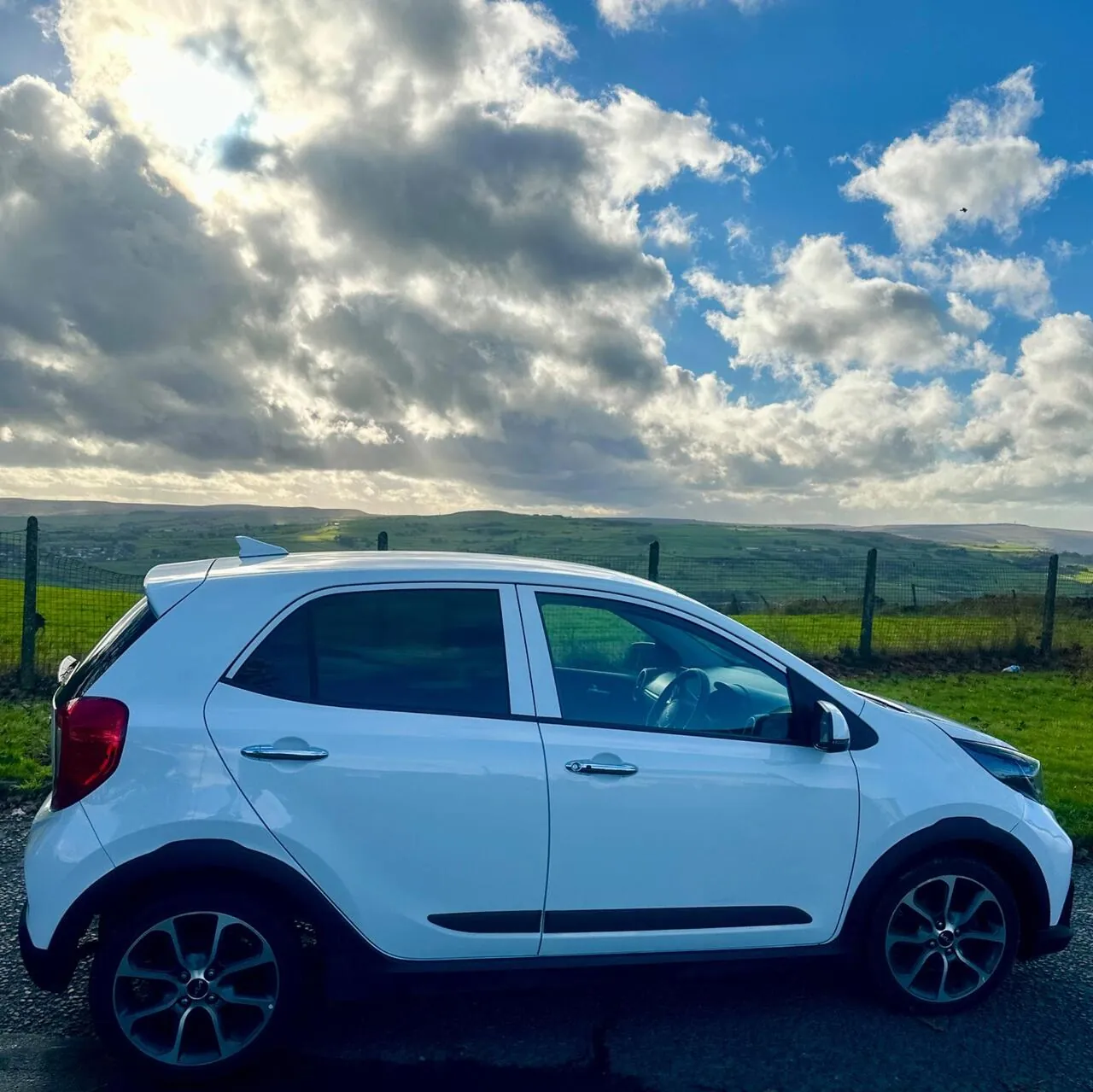 Kia Picanto 2023 photo 5