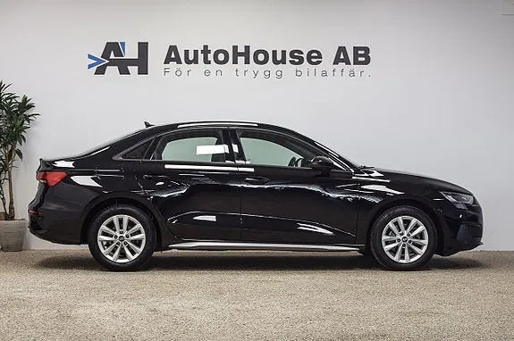 Audi A3 2023 photo 3