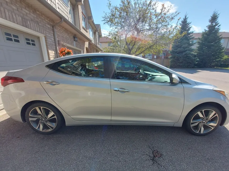 Hyundai Elantra 2014 photo 3
