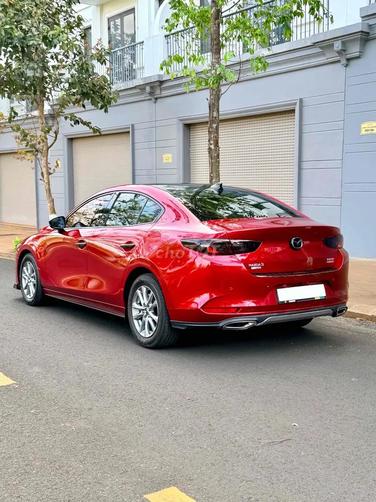 Mazda 3 2023 photo 3