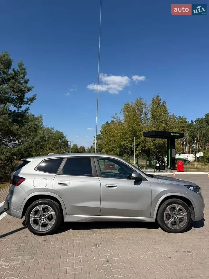 BMW X1 2025 photo 3