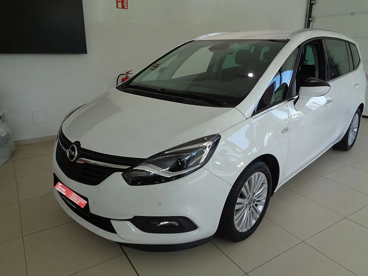 Opel Zafira 2019 photo 2