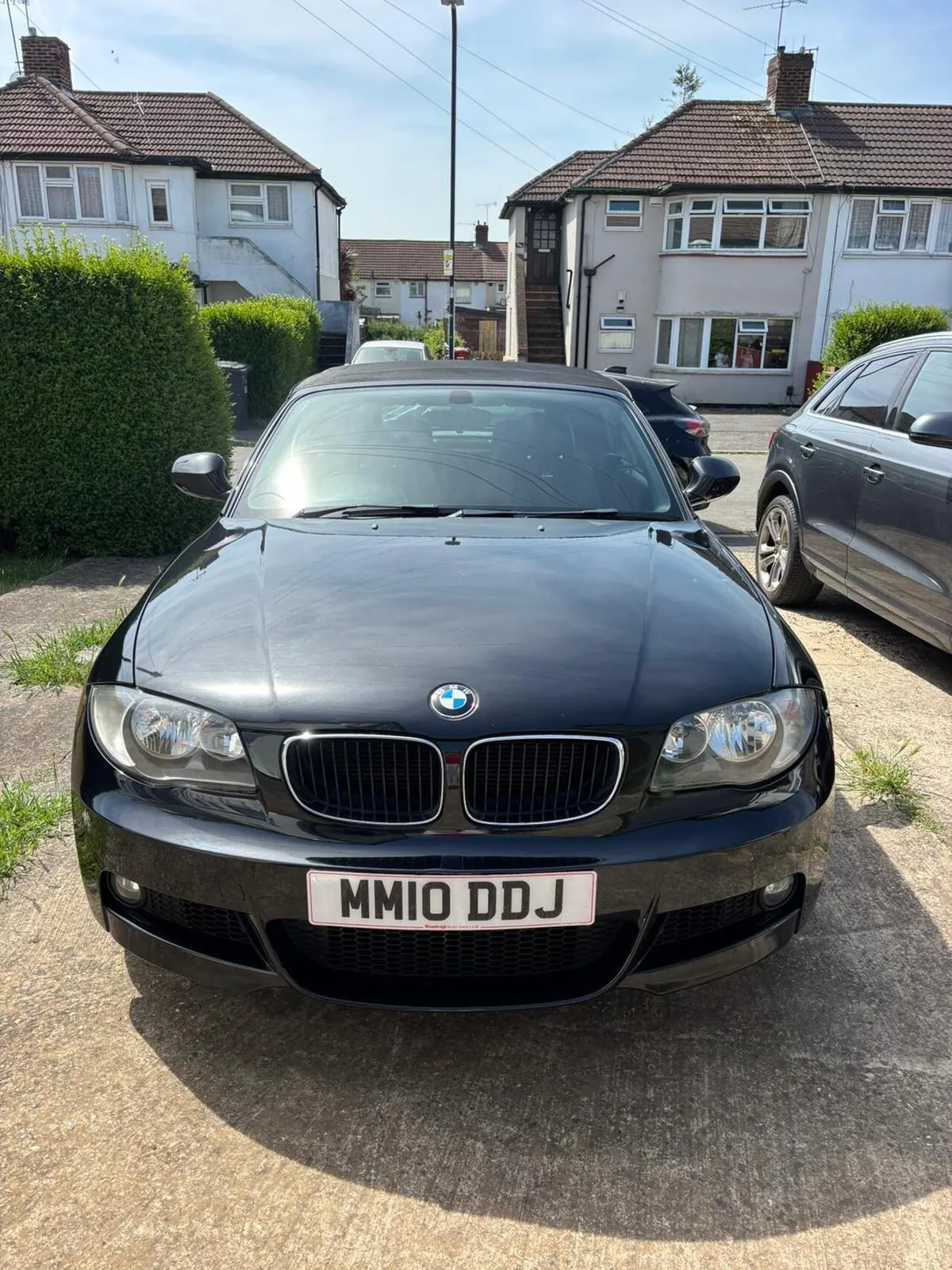BMW 1 Series 2010 photo 2