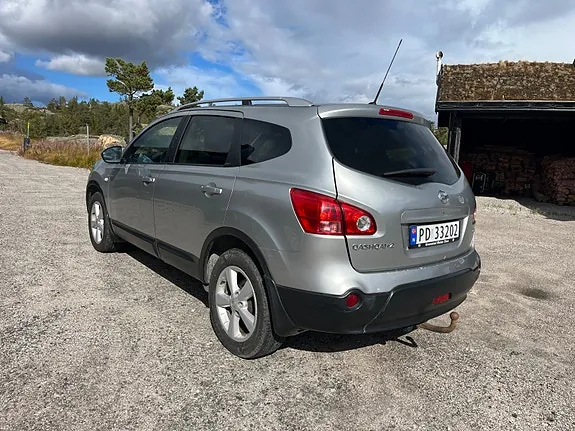 Nissan Qashqai+2 2010 photo 3