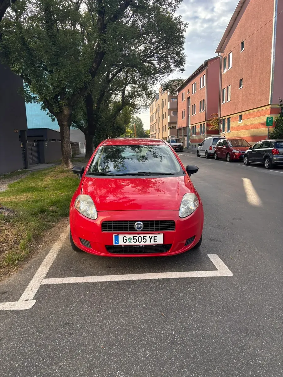 Fiat Punto 2007 photo 2