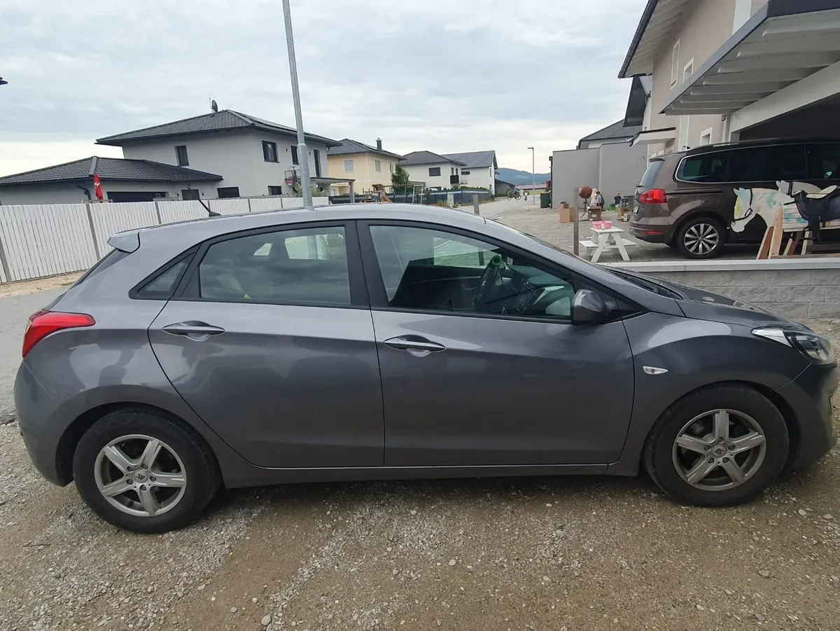 Hyundai I30 2013 photo 2