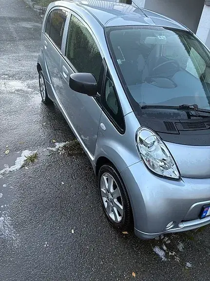 Peugeot Ion 2016 photo 3