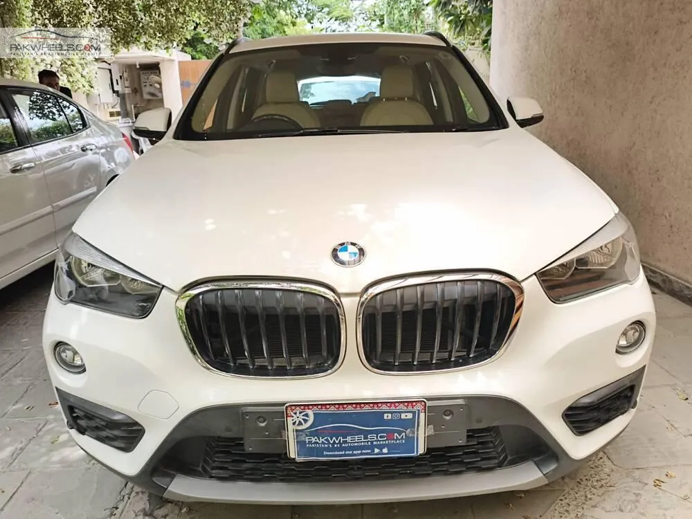 BMW X1