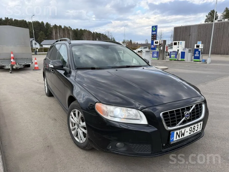 Volvo V70 2008 photo 3