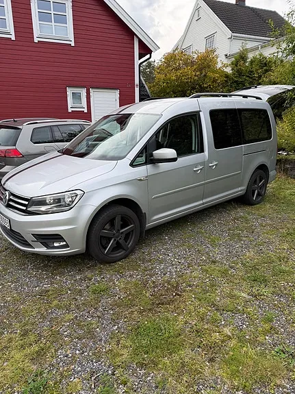 Volkswagen Caddy Maxi 2018 photo 2