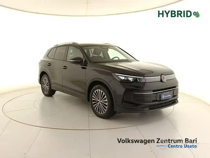 Volkswagen Tiguan 2024 photo 4