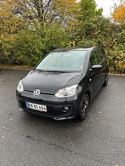 Volkswagen Up 2013 photo 2