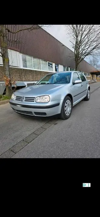 Volkswagen Golf 4